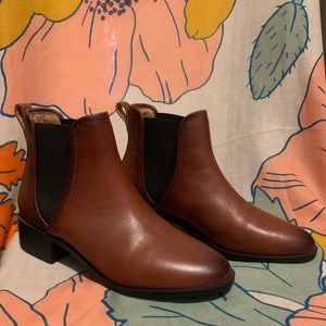 Steve Madden Darbie Cognac size 8.5